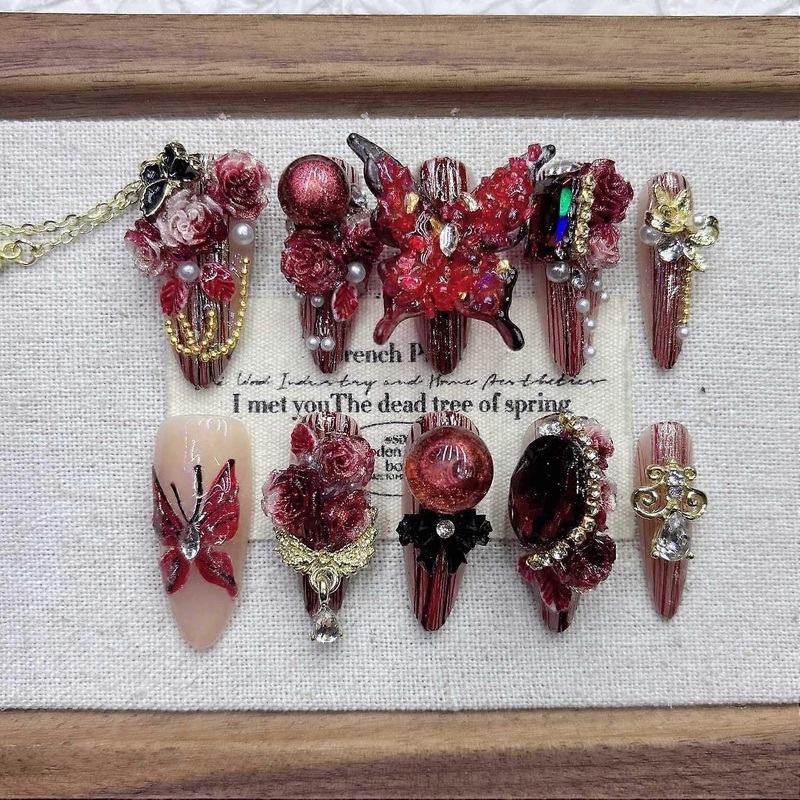 Gothic Dark Red Press on Nails Long Pointed False Nails