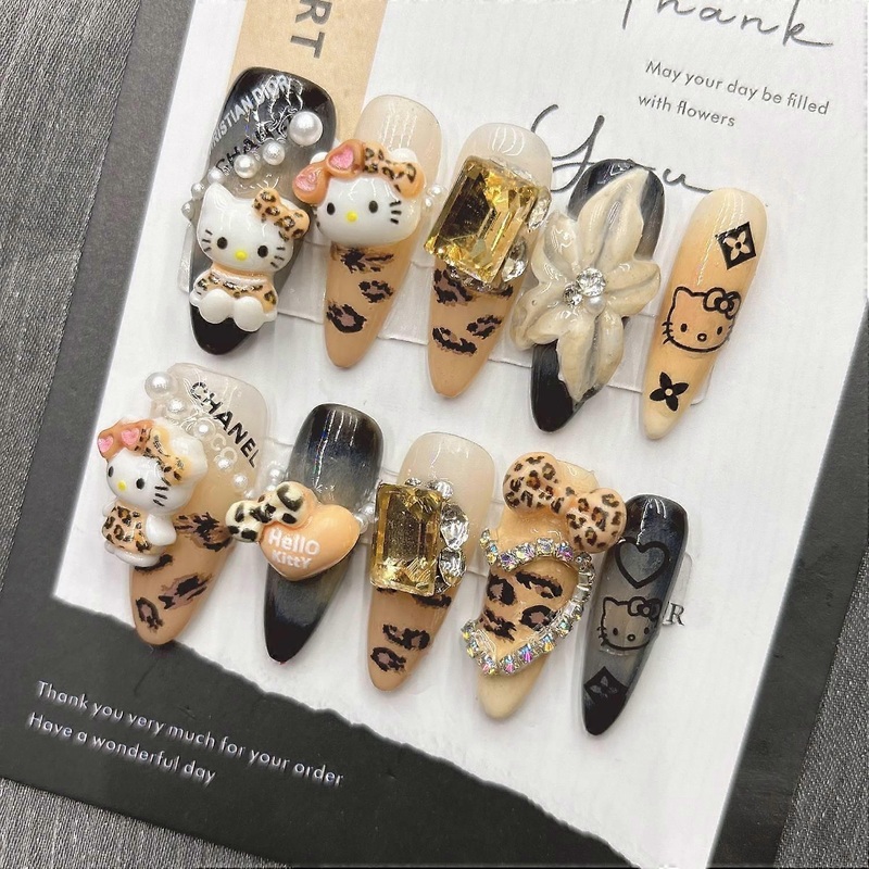 Hello Kitty Leopard Press on Nails Y2K False Nail Art
