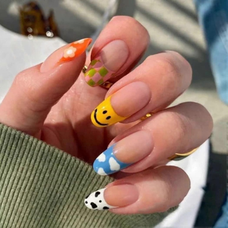 Glossy Colorful Fake Nails Almond Medium Cow Press On Nails Designed Rain Pre French Nails Tips Cute Funny Smile Acrylic False Nails Full Cover For