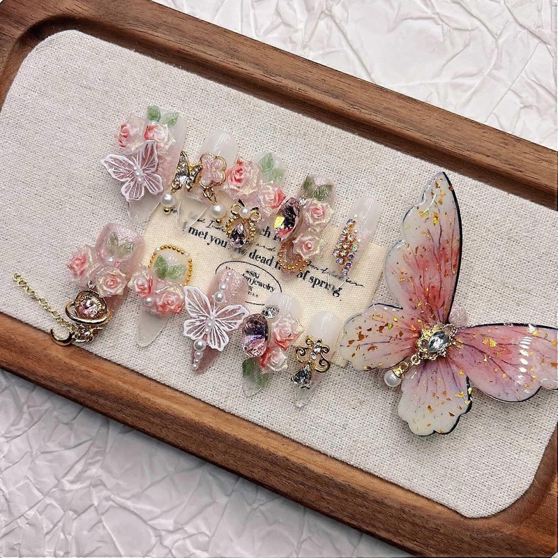 Pink Press on Nails Butterfly 3D Flower False Nails Elegant