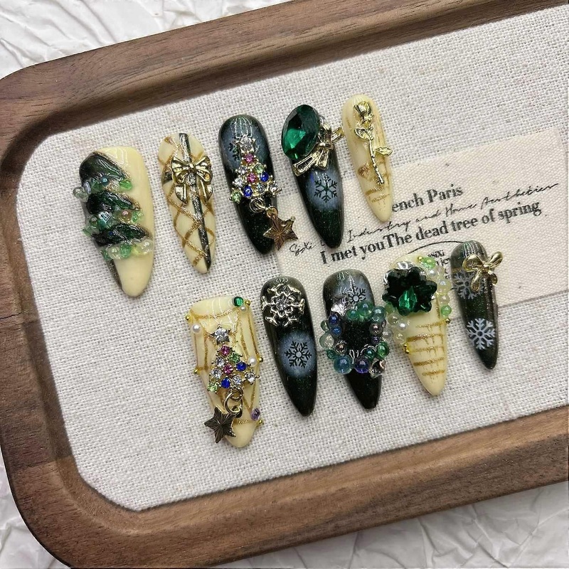 Christmas Press on Nails Green Handmade False Nails Medium Long