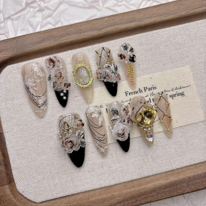 Fall Press on Nails Coffin Almond Shape False Nails Tips