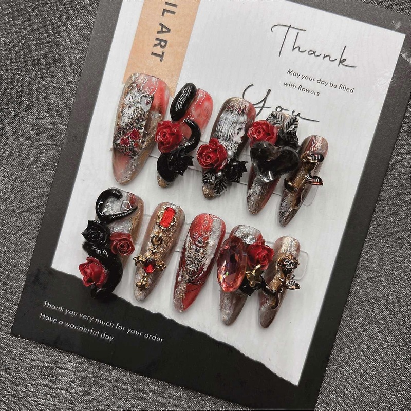 Gothic Press on Nails Dark Baroque Long Pointed False Nails