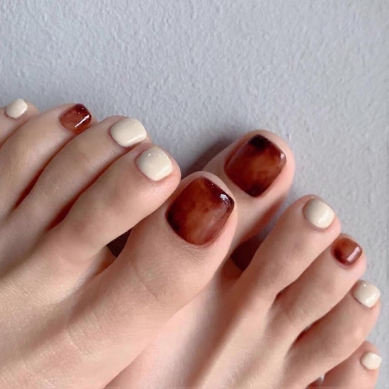 Glossy Toenails False Nails Amber Sqaure Ombre Press On Toenails Color Jump Full Cover Fake Toe Nails Gradient Summer Acrylic Nails Tips For Women And